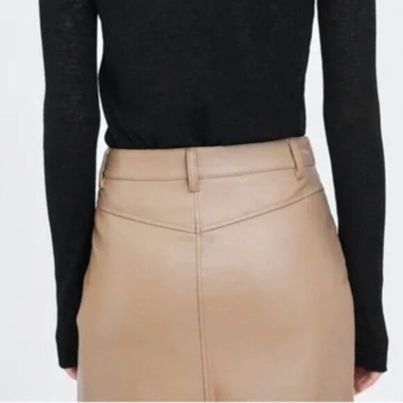 Zara beige faux-leather skirt, size XS (US 2) - Picture 3 of 9